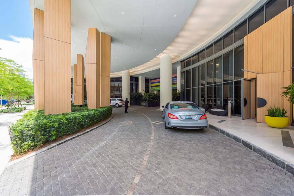 Luxurious Condo In Heart Of Brickell Miami Esterno foto